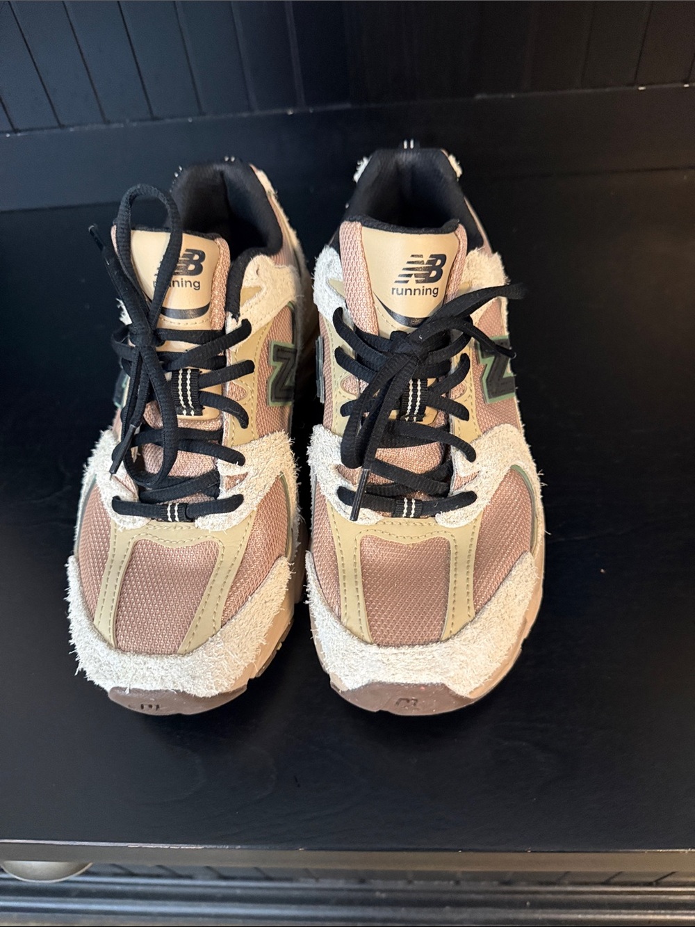New Balance Kids Beige/Pink Lace-Up Sneakers